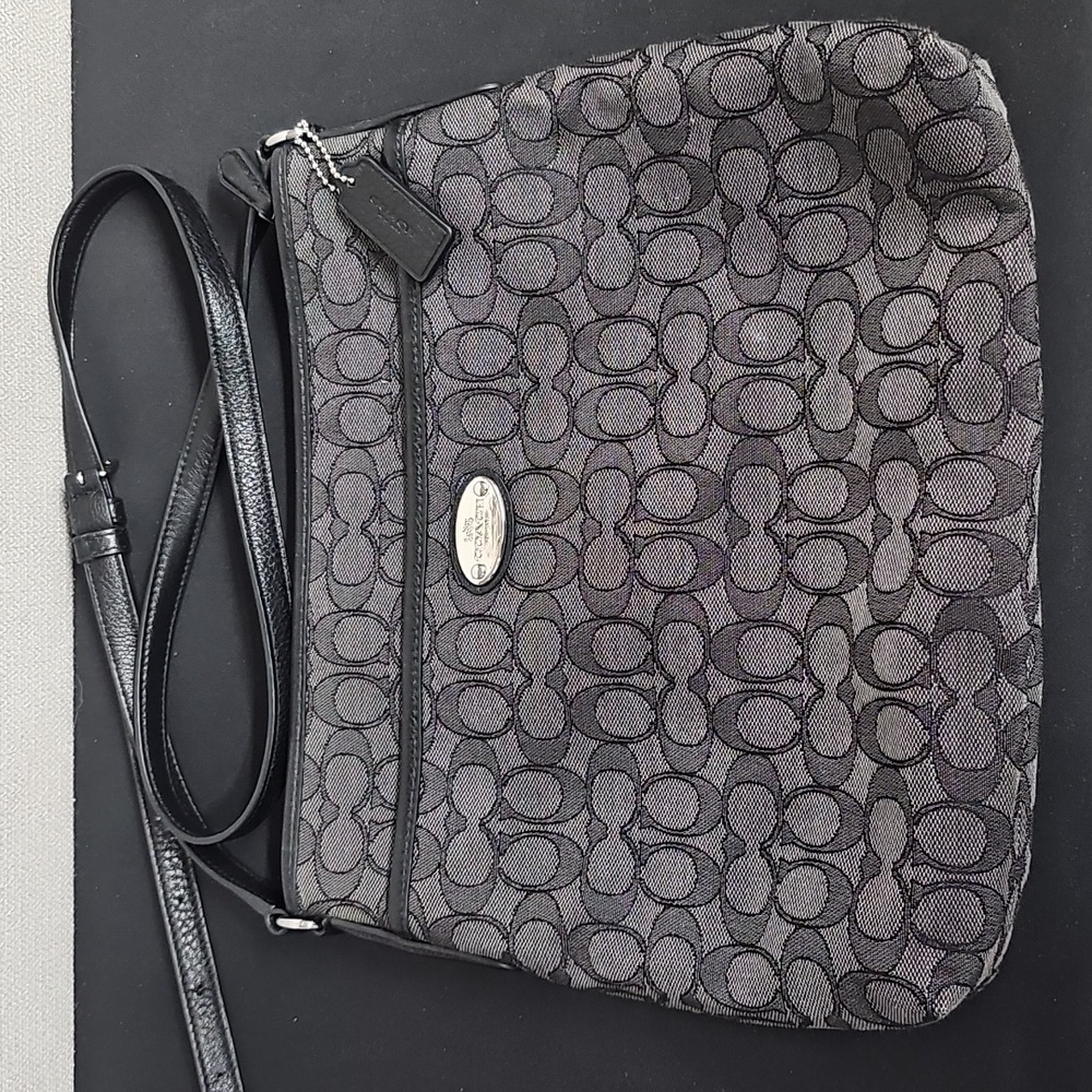 Coach Crossbody Bag in Black and Gray Signature Jacquard